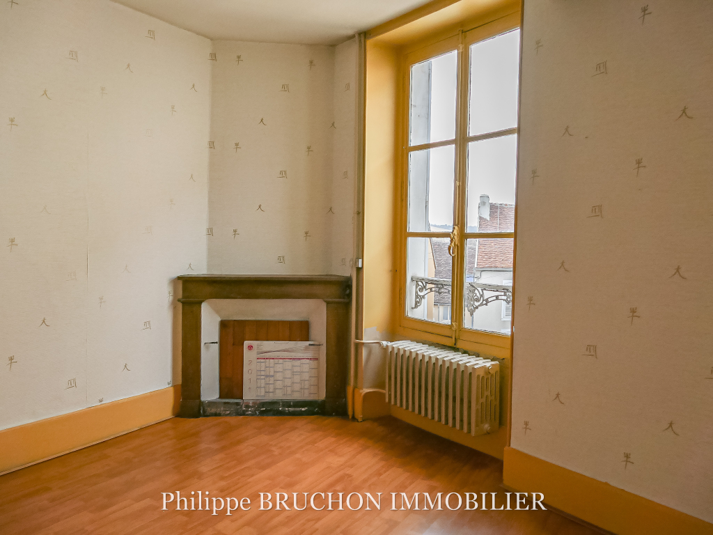 immeuble-a-vendre-vermenton-9-pièces-210-m2-chambres