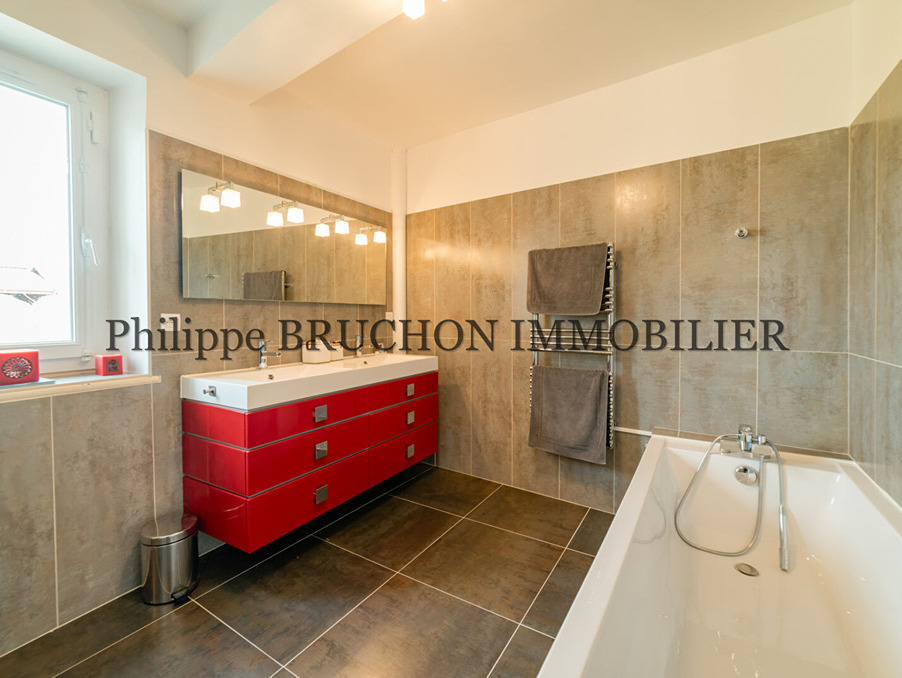 immo-auxerre-maison-prestige-salle-de-bain-yonne-89