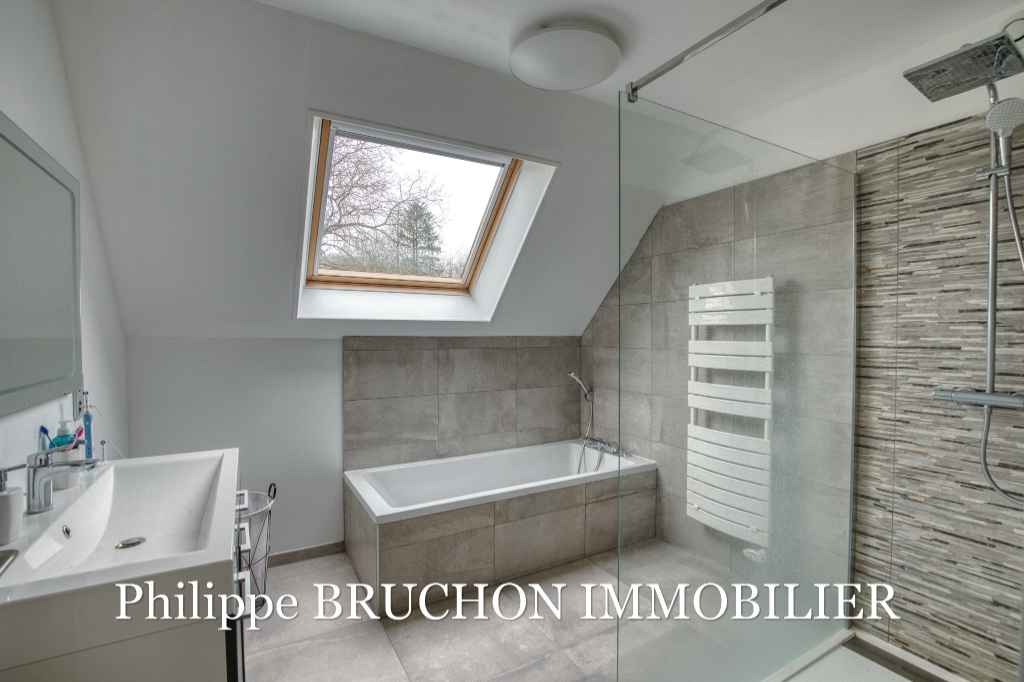 maison-a-vendre-appoigny-auxerre-salle-de-bain-moderne